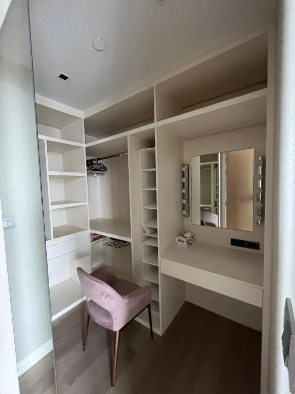Ashton Silom — photo 13