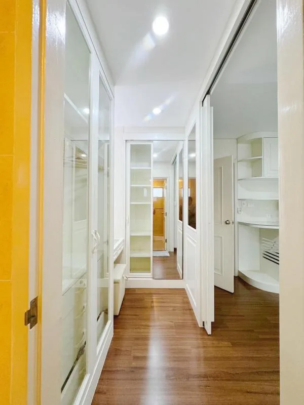 Townhome — photo 13