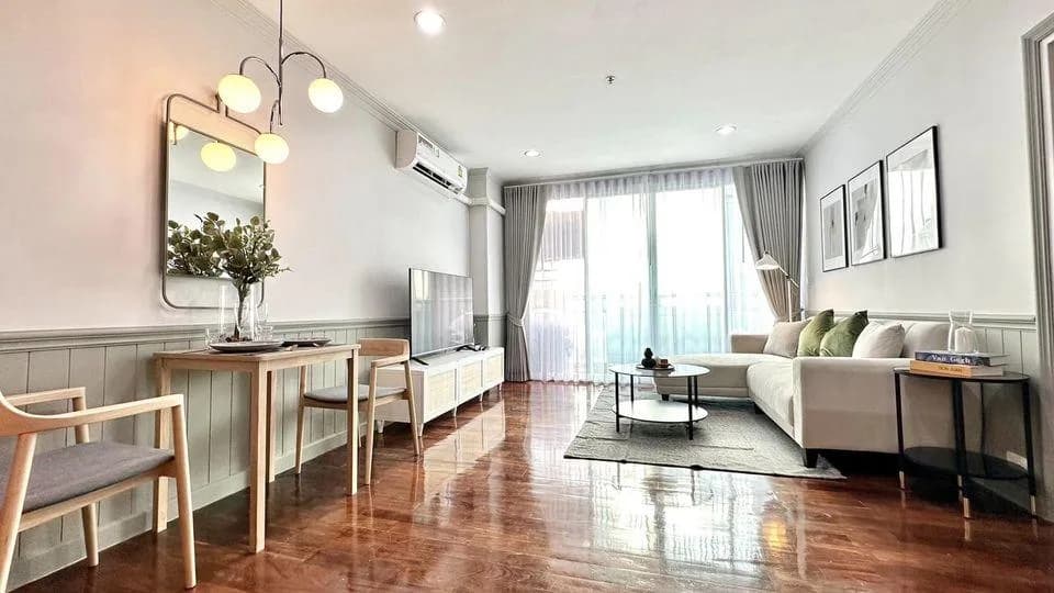 Silom Grand Terrace — photo 2