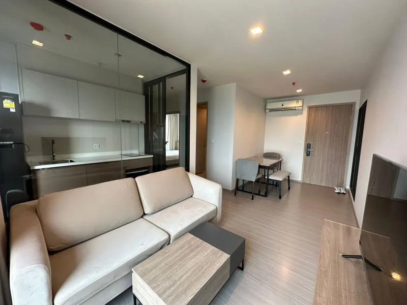Life Sathorn Sierra — photo 2