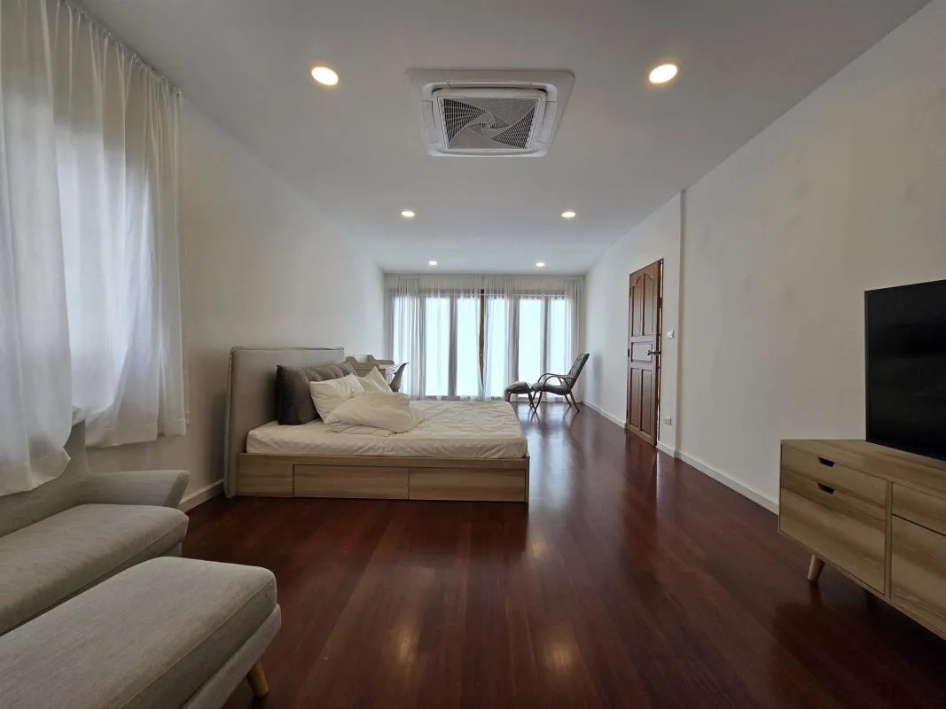 44/4 Lat Phrao 15 Alley — photo 7