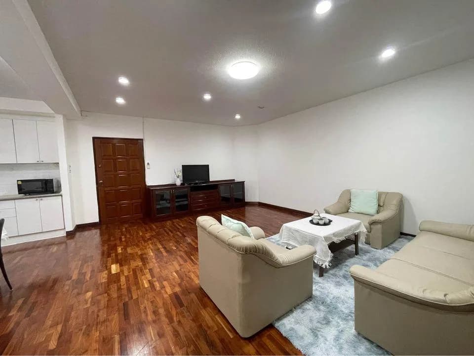 P.r. Home 2 Thonglor Soi 8 — photo 7