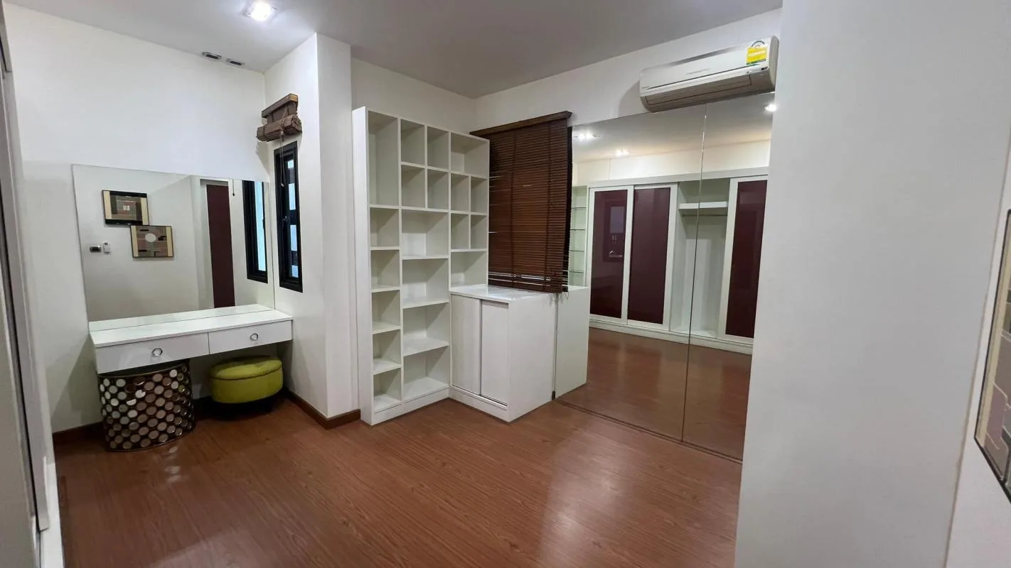 Townhouse Suk 26 — photo 10
