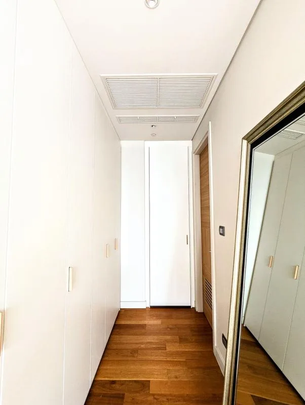 Sindhorn Residence — photo 6