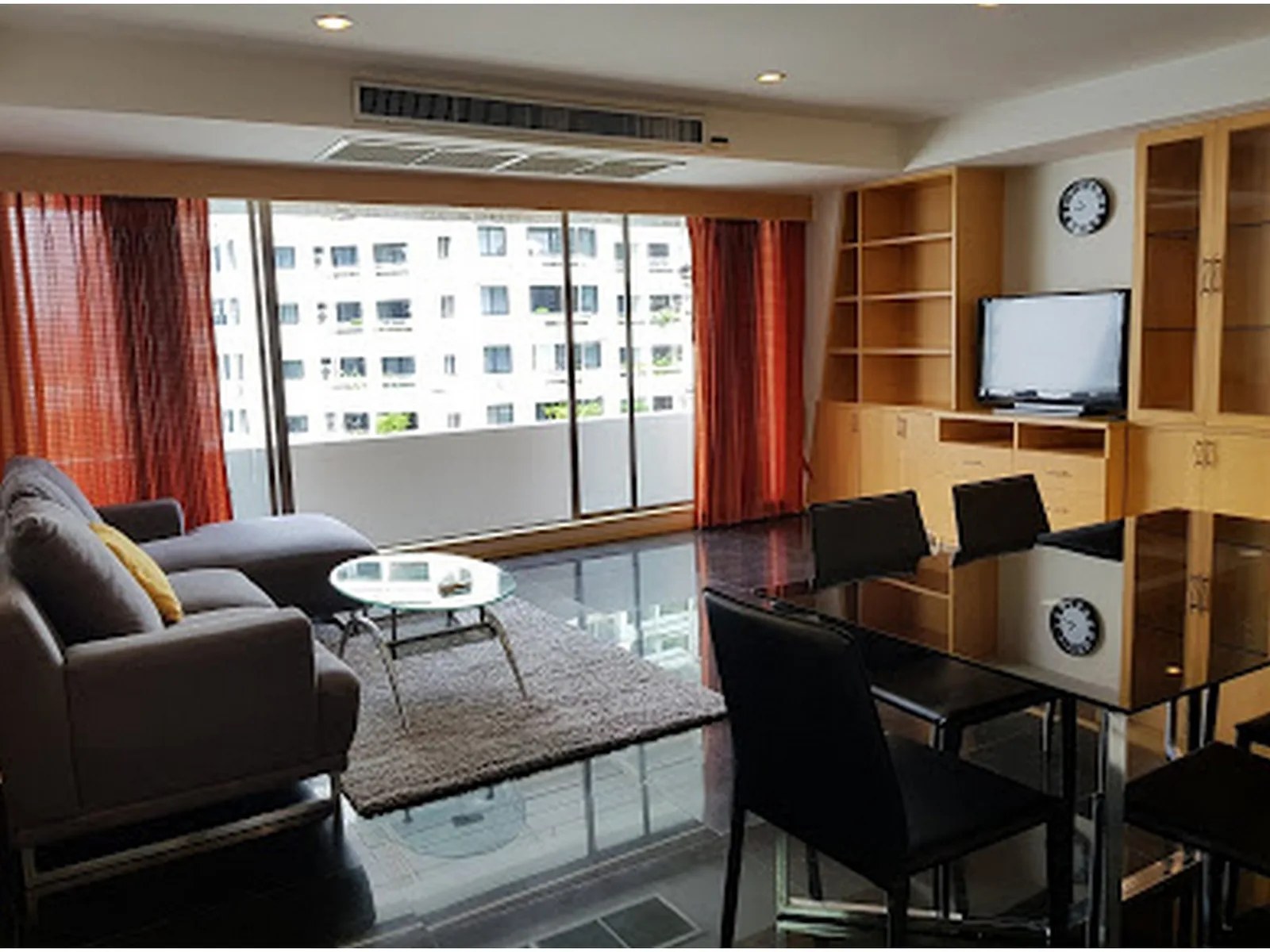 Diamond Tower — photo 1