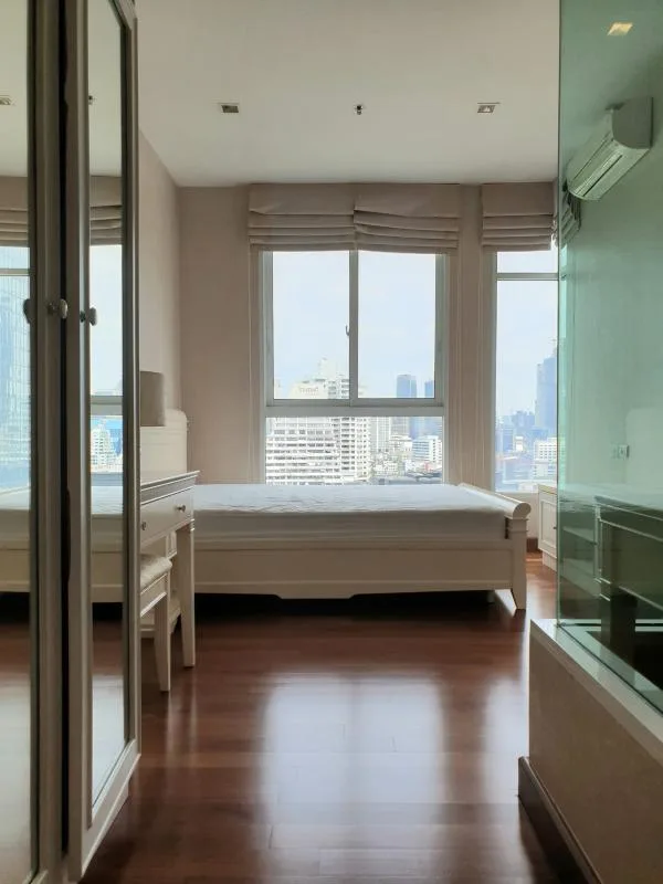 Ivy Sathorn 10 — photo 7