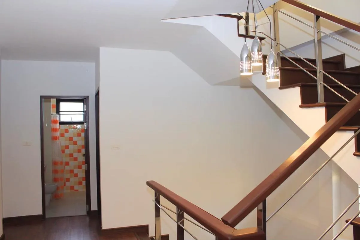 Townhouse Soi Aree Samphan 7 — photo 10
