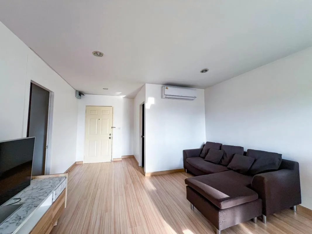 S Condo Sukhumvit 50 — photo 2