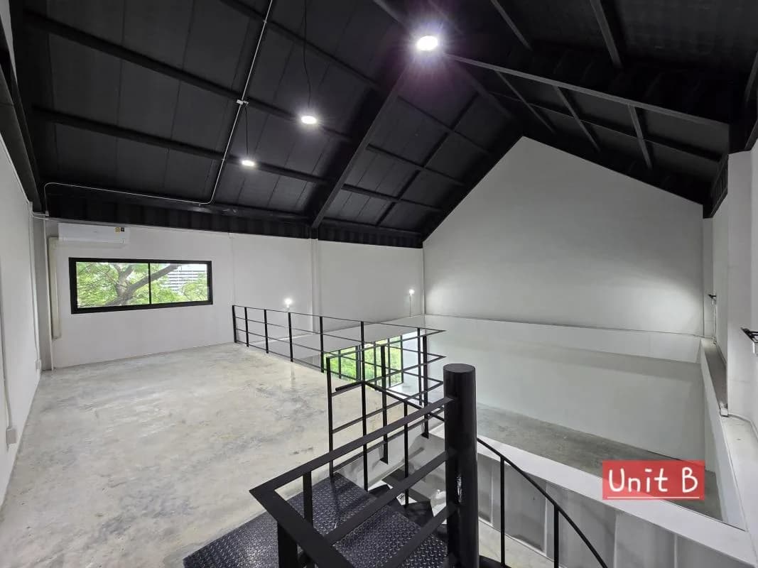 Office Canvas Space — photo 3