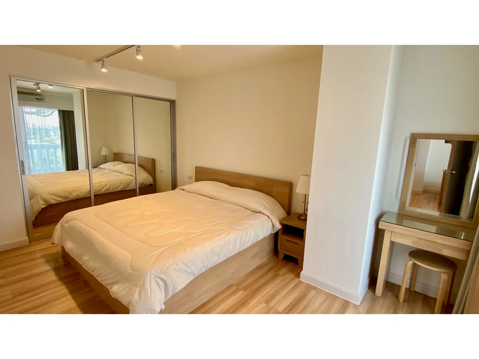 38 Mansion — photo 6