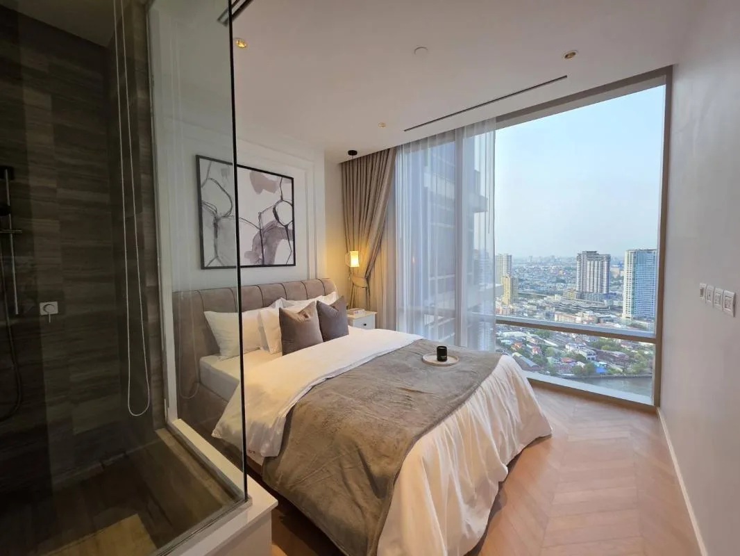 Four Seasons Private Residences — photo 20