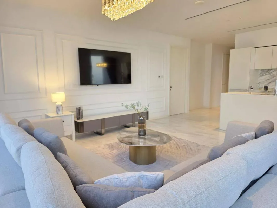 Four Seasons Private Residences — photo 3