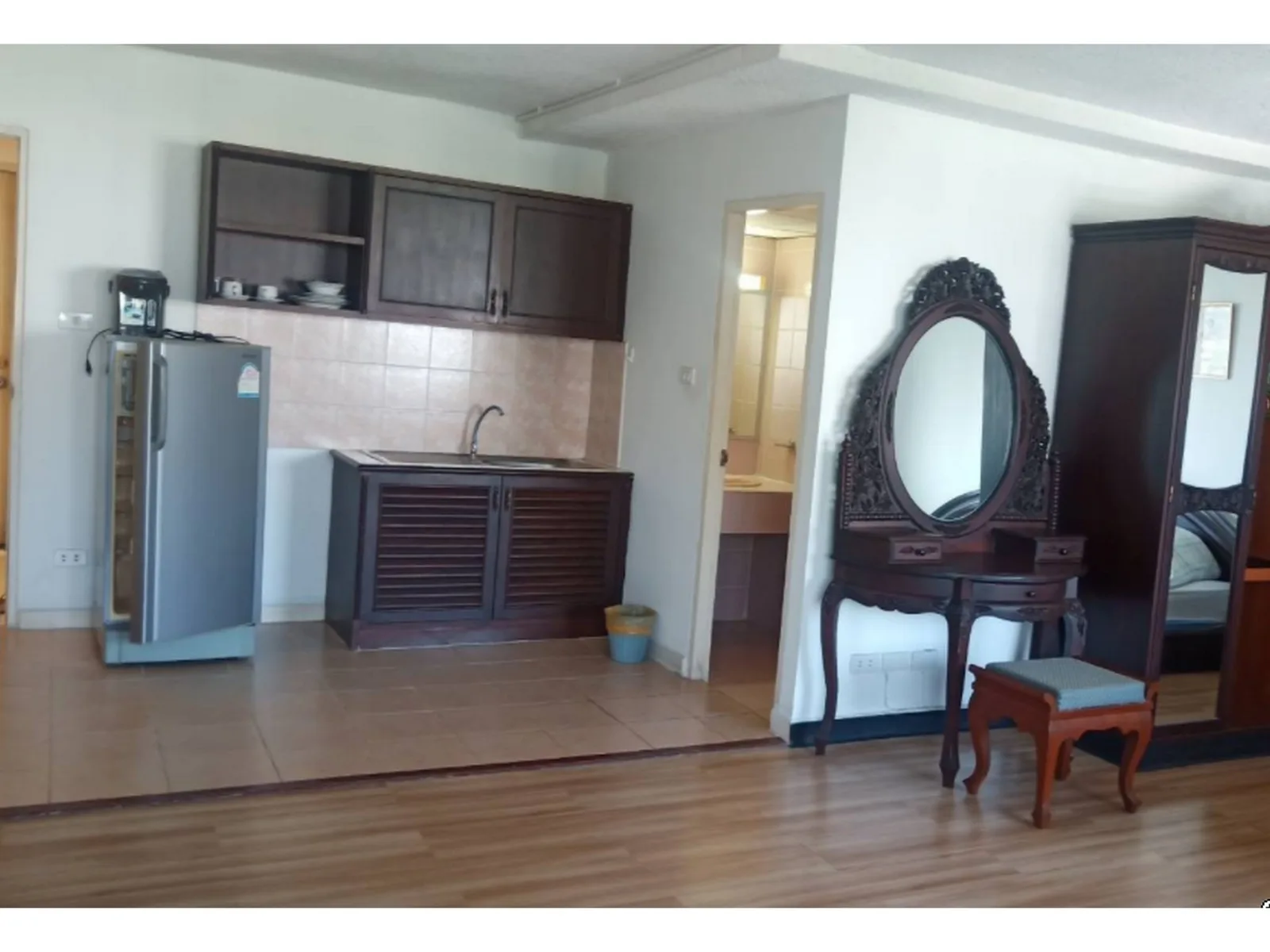 38 Mansion — photo 4