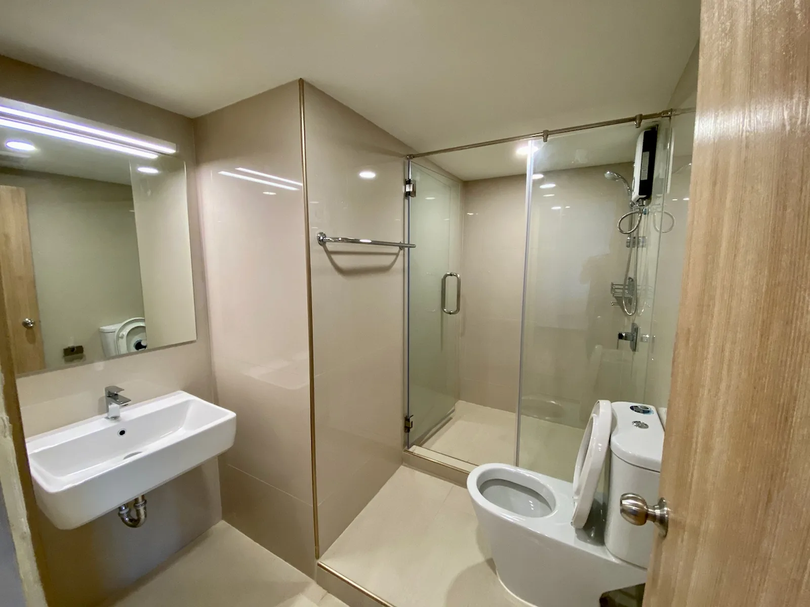 38 Mansion — photo 6