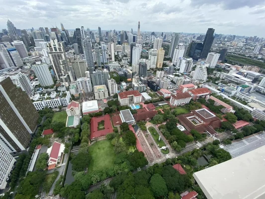 The Esse Asoke — photo 9