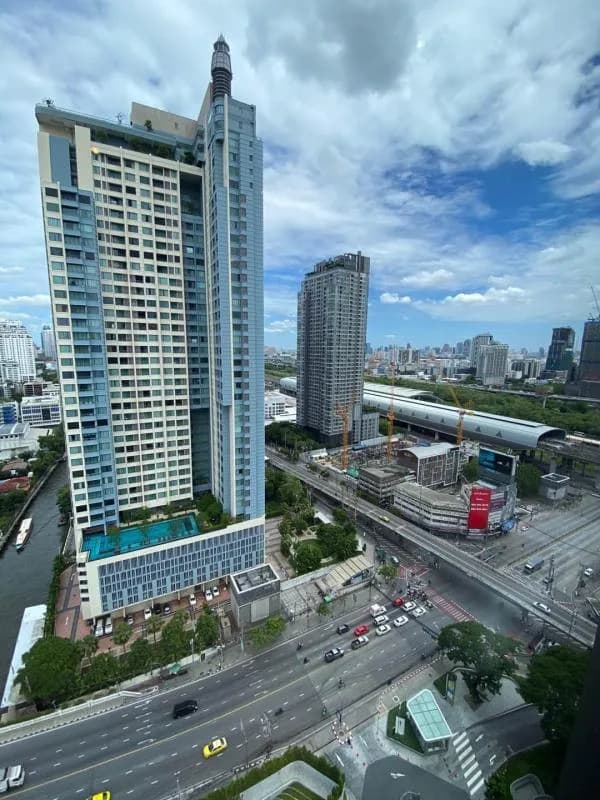 The Esse at Singha Complex — photo 8