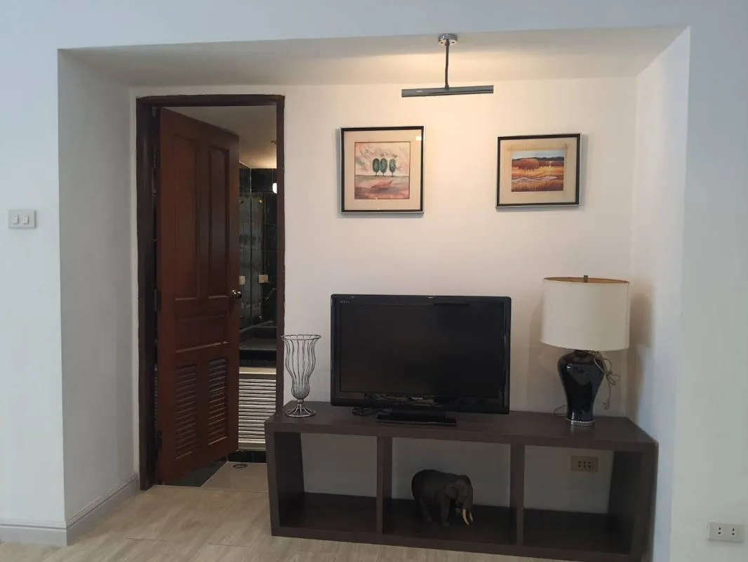 Townhome Rama 4 Rd. — photo 8