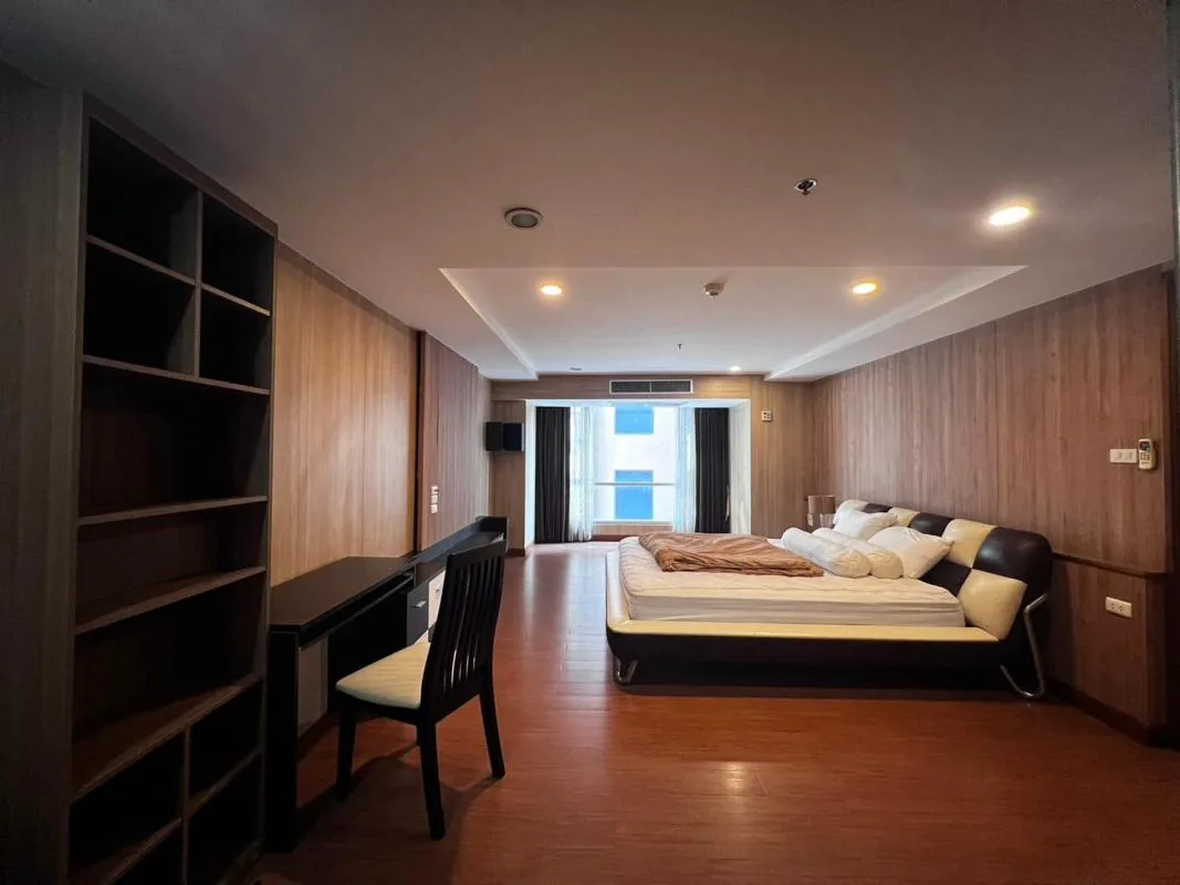 The Trendy Condominium — photo 2