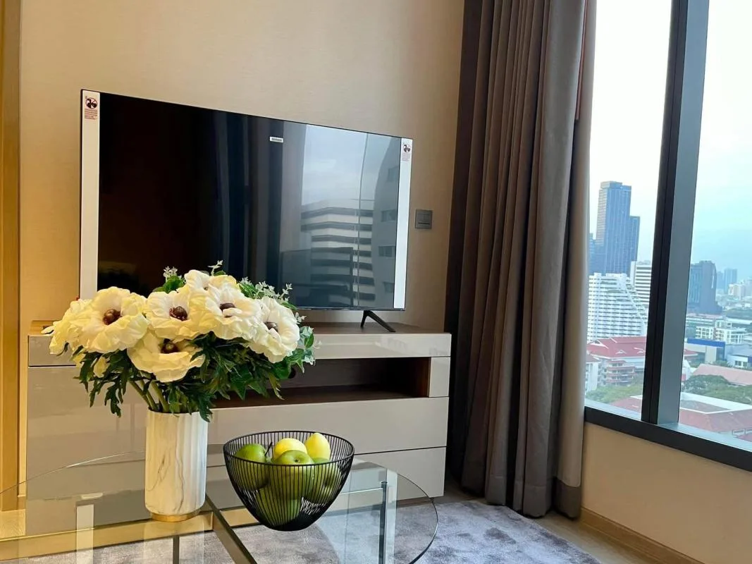 The Esse Asoke — photo 3