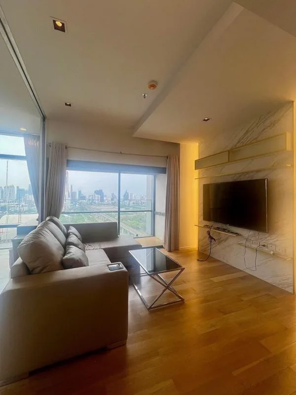 Circle Living Prototype — photo 1