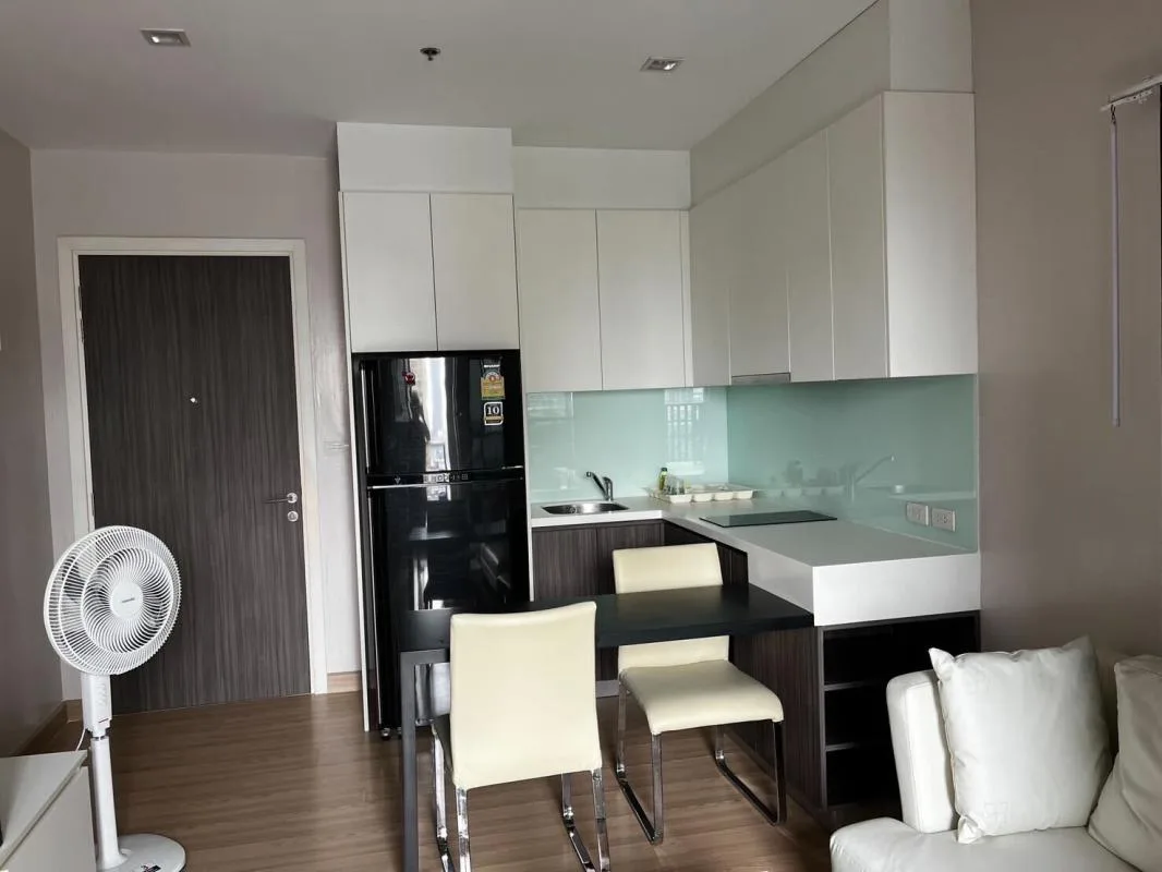 Urbano Absolute Sathon - Taksin — photo 4