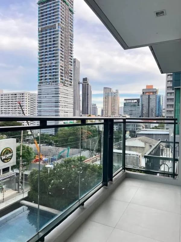 Ivy Thonglor — photo 16