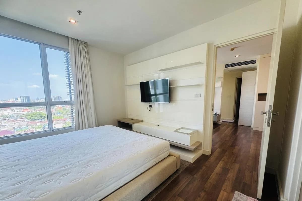 The Room Sathorn - Taksin — photo 9