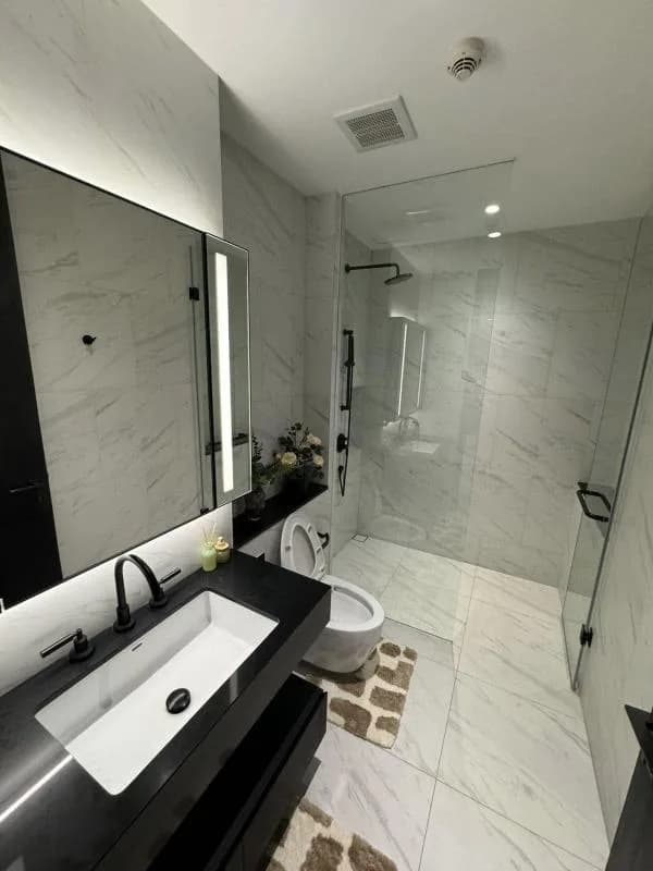 Tait Sathorn 12 — photo 11