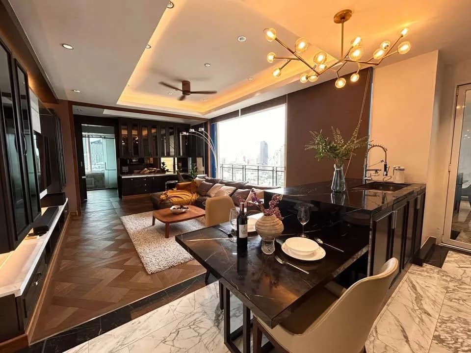 Royce Private Residences — photo 3