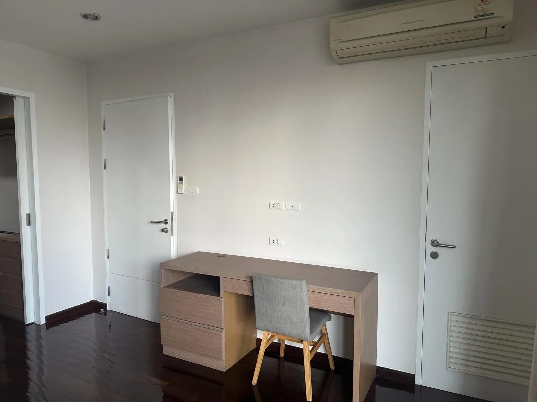 31 Residence — photo 6
