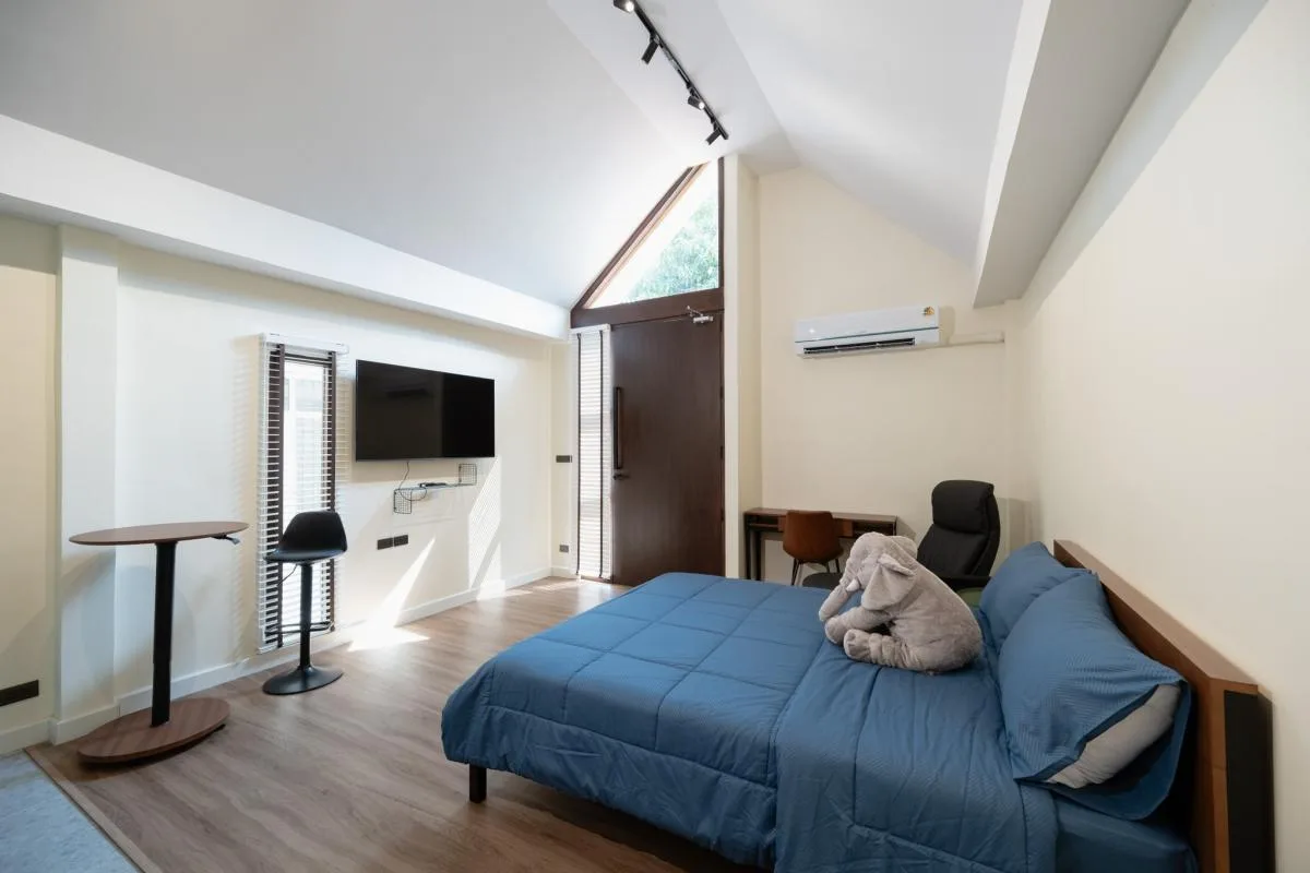 Townhome — photo 1