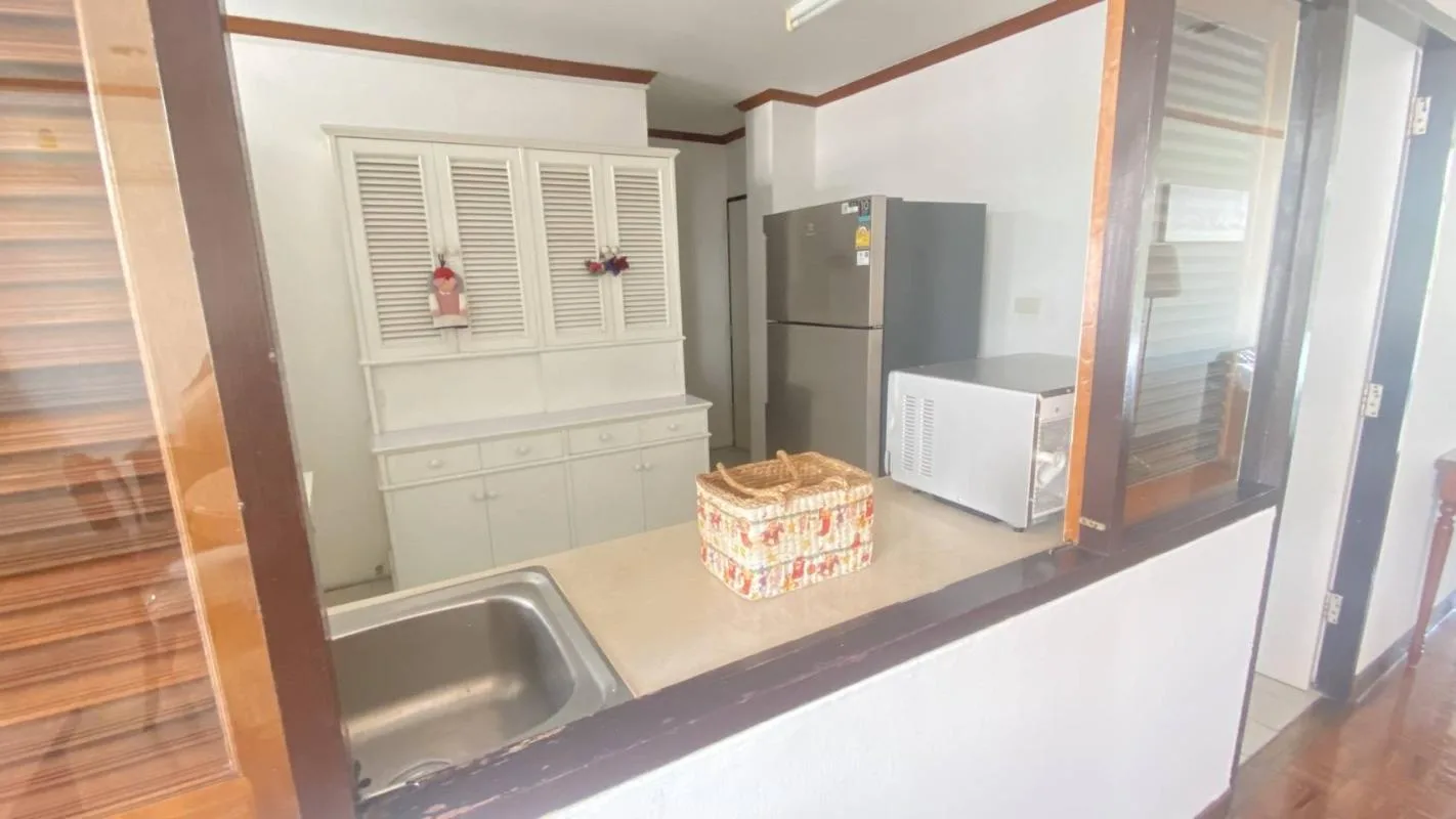 Aramvej Apartment — photo 4