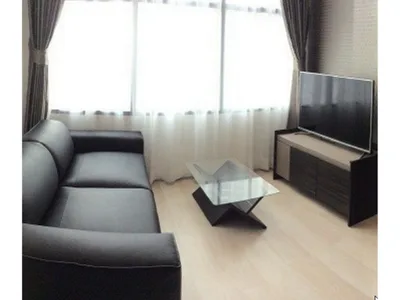 Knightsbridge Prime Sathorn