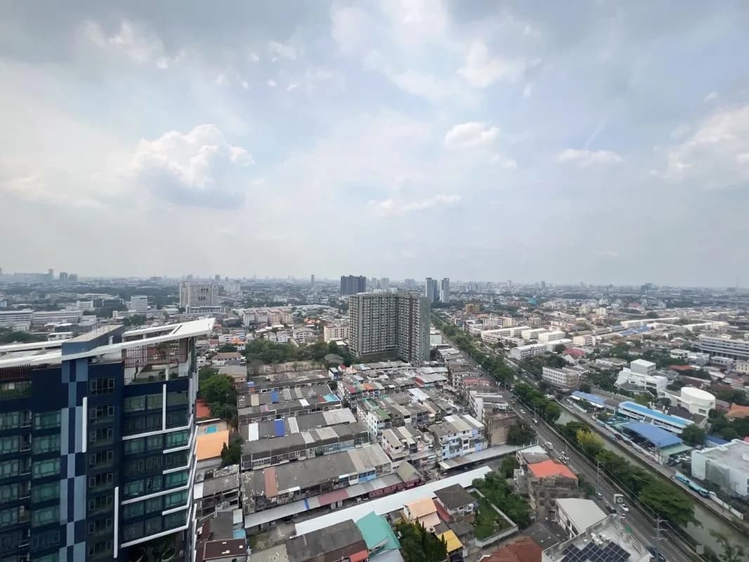 Metro Sky Prachachuen — photo 9