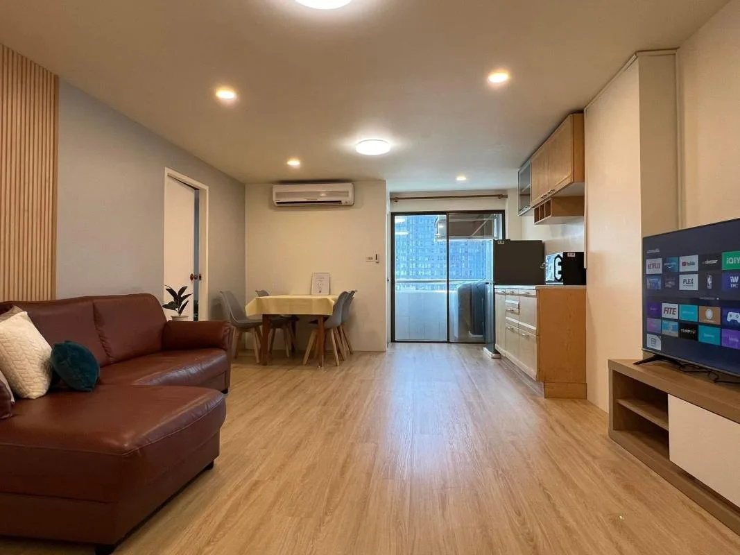 Pratunam Prestige — photo 2