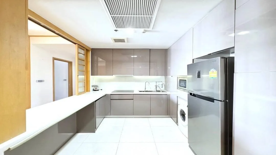 Hyde Sukhumvit 13 — photo 4