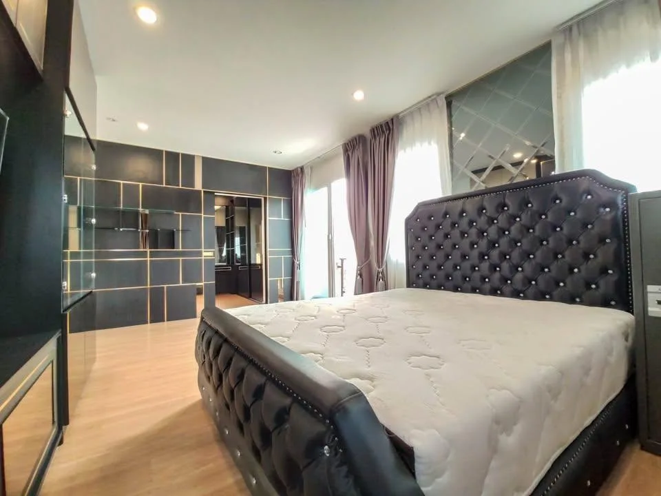 Passorn Prestige Luxe Pattanakarn — photo 8
