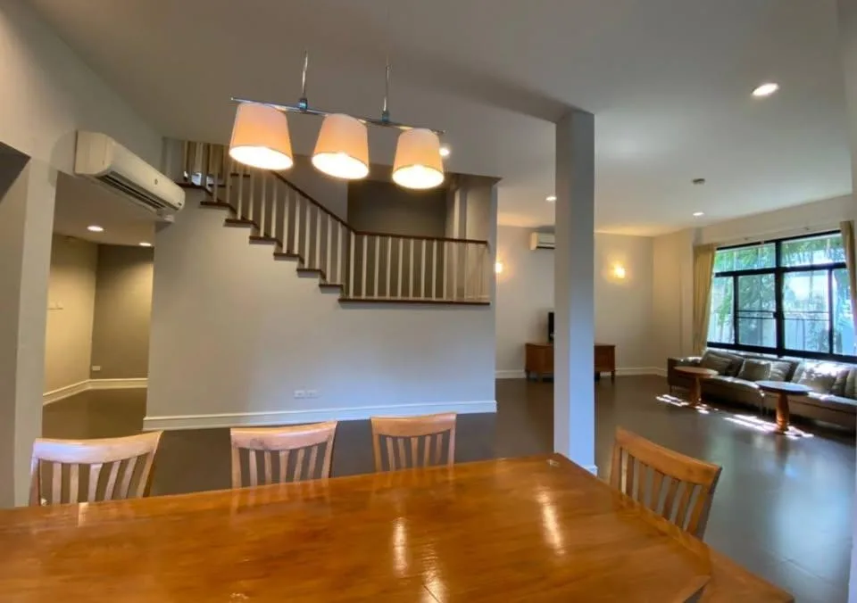Sw38 Place — photo 2