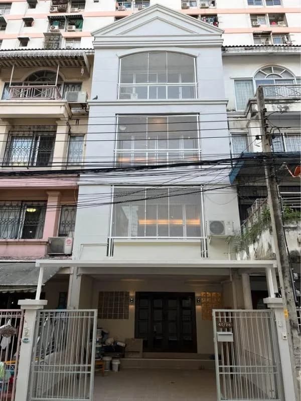 Townhouse Soi Wachiratham — photo 8