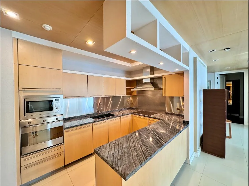 Athenee Residence — photo 3