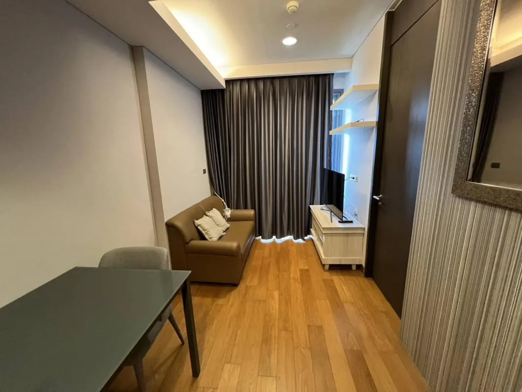 The Lumpini 24 — photo 1