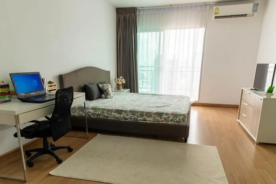 Supalai Park Ekkamai - Thonglor — photo 2