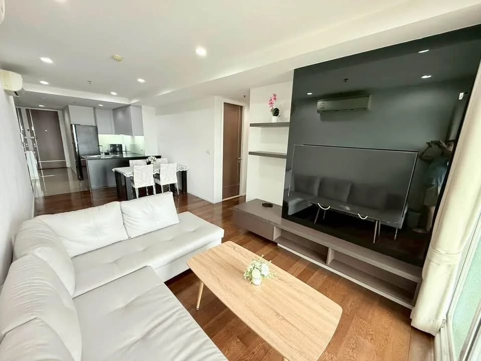 15 Sukhumvit Residences — photo 1
