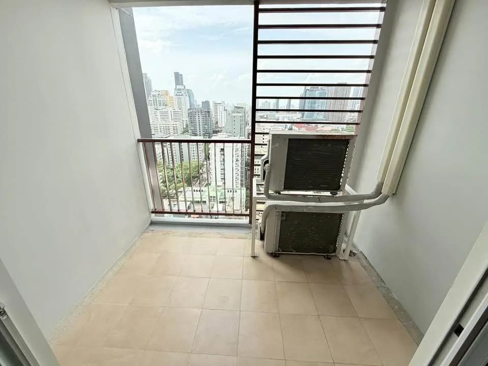 15 Sukhumvit Residences — photo 18