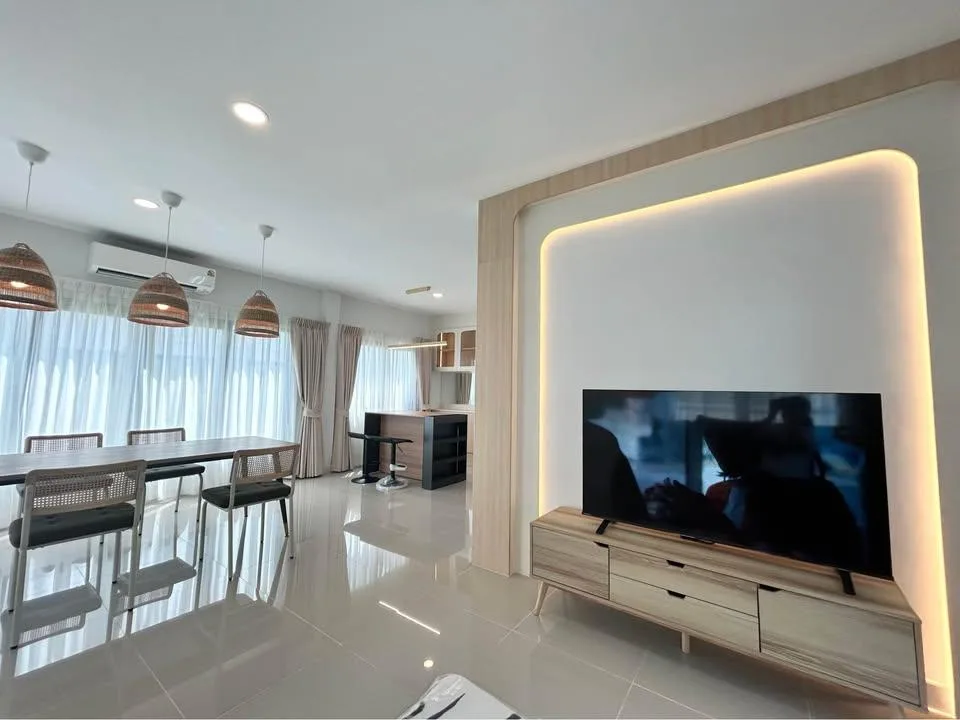 Grande Pleno Sukhumvit-bangna — photo 1