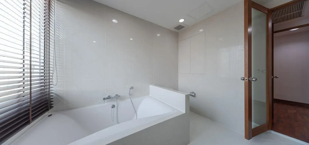 The Residence — photo 12