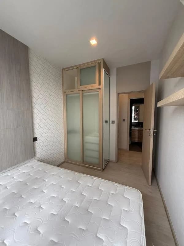 M Thonglor 10 — photo 7