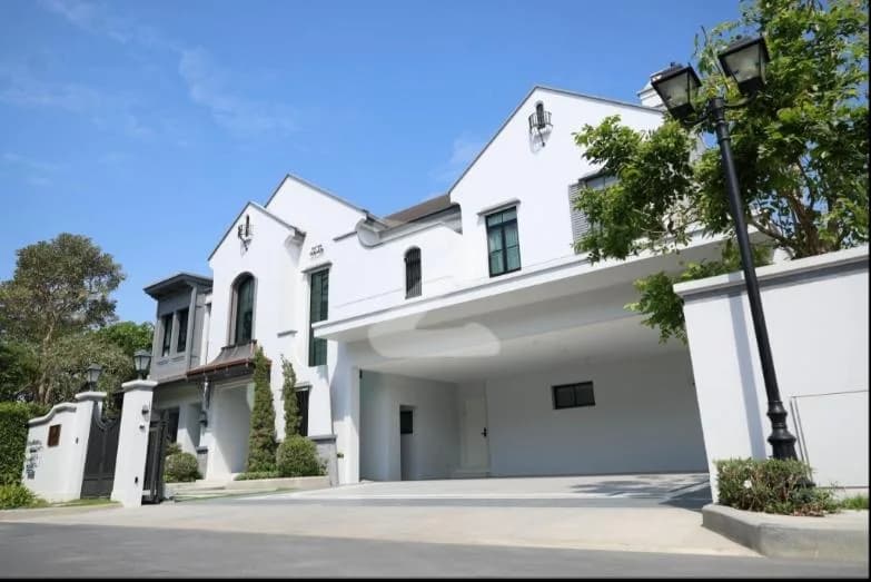 Nantawan Rama 9 New Krungthepkreetha — photo 1