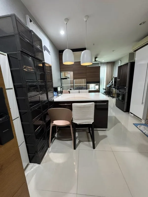 Circle Condominium — photo 2