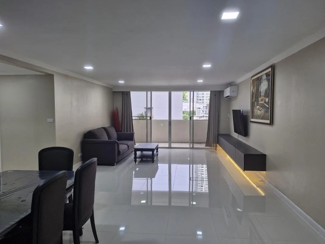 D.S. Tower 2 Sukhumvit 39 — photo 2